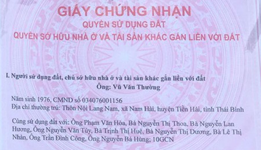 Đất đồng sở hữu là đất có chủ sở hữu gồm hai người trở lên không có mối quan hệ huyết thống như vợ chồng hay con cái
