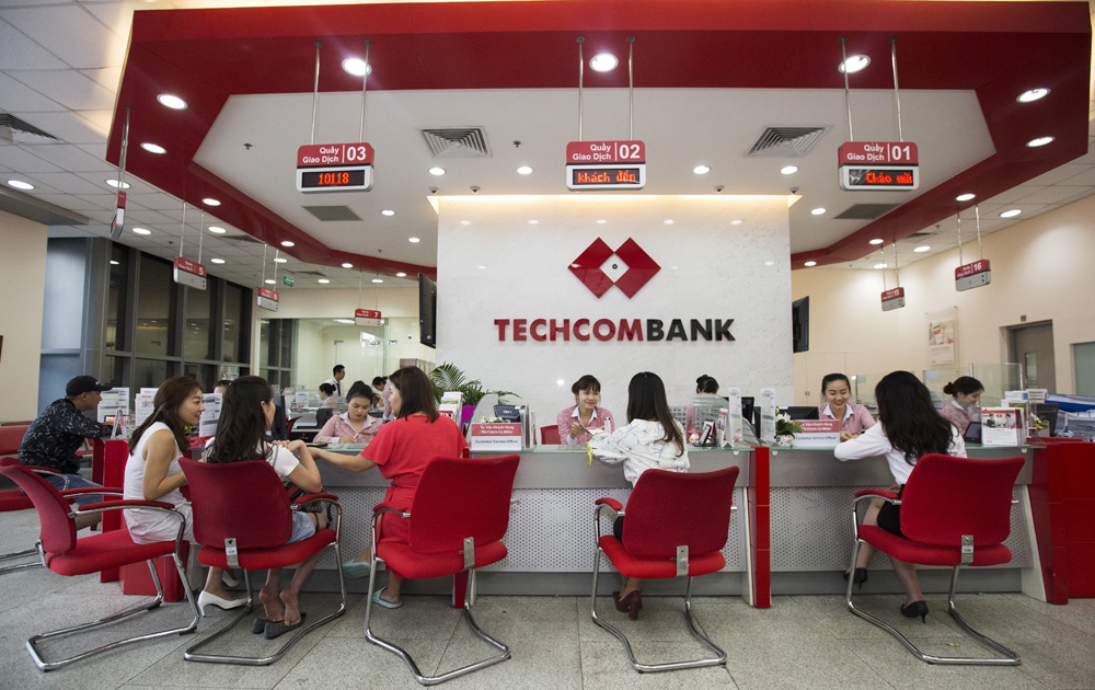 Nhiều ngân hàng đã có lệnh tạm dừng hoặc hạn chế cho vay đối với BĐS